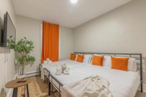 2 Days Stay Get 40 percent OFF for, Sleeps 6 & 2 Queen